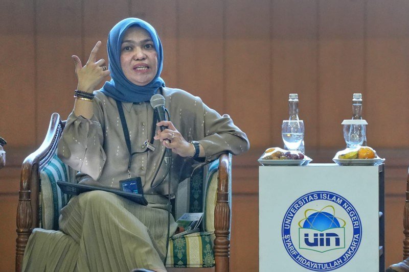 Rosa Permata Sari selaku Direktur Strategi dan Pengembangan Bisnis PGN saat paparan dalam acara Road to Islamic Digital Transformation Forum 2025, (18/10/2024).