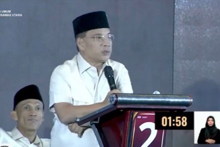 Pasangan calon Bupati Kabupaten Musi Rawas Utara (Muratara) nomor urut 2 Devi Suhartoni