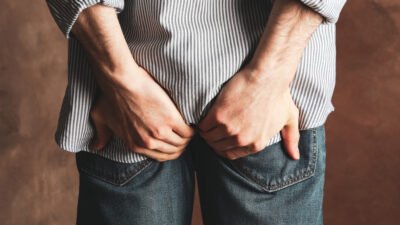 Ilustrasi menahan kentut. (Foto : hellosehat.com)