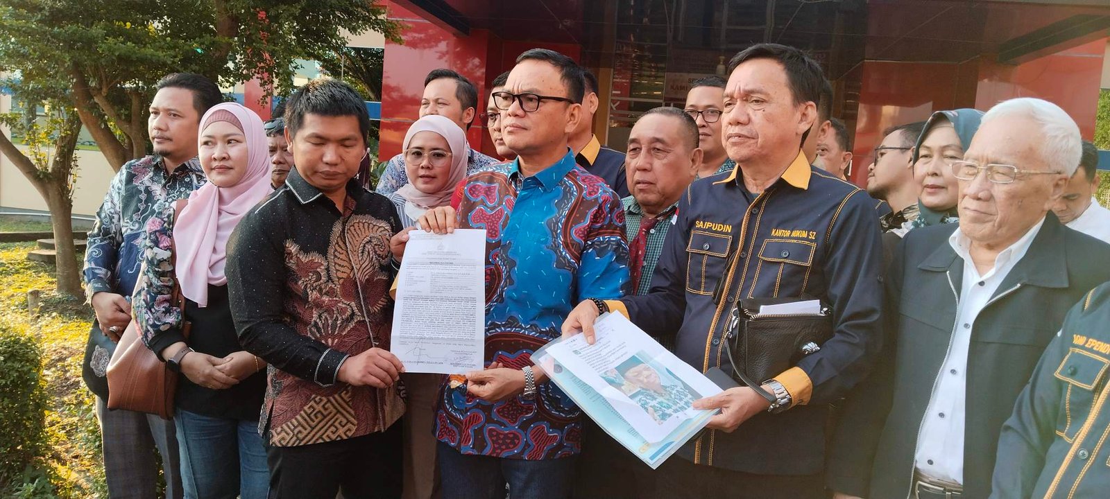 Calon Bupati Empat Lawang Joncik Muhammad saat mendatangi langsung Polda Sumsel, Foto : Dok.Halopos.id