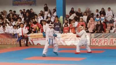 Pembukaan Kejuaraan Karate Festival ke II & Antar Pelajar Piala Ferroka Wathan, Shindoka Sumatera Selatan di Aula SONS, Sabtu (9/11/2024). (Foto: Dok.Forki Sumsel)