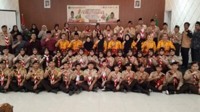 38 Orang ramuka Madrasah Sumsel yang akan Berkibar di KPMN Cibubur. (Foto: Halopos.id)