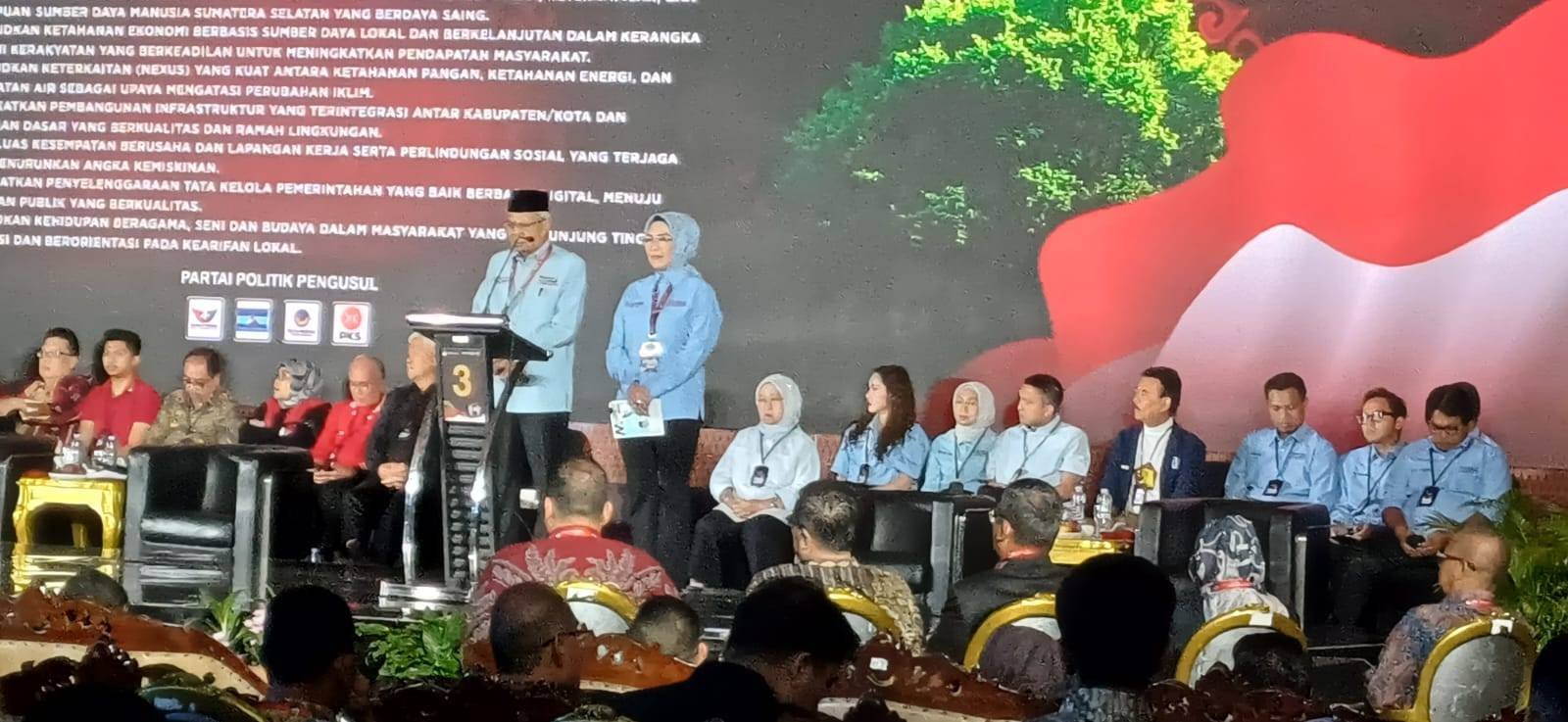 Debat publik ketiga Pemilihan Gubernur Sumatera Selatan (Sumsel) 2024 berlangsung di Hotel Arya Duta Palembang, Kamis (21/11/2024). Foto: Halopos.id