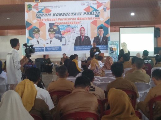 Forum konsultasi publik yang di selenggarakan Disdukcapil Kabupaten PALI tahun 2024 di rumah dinas Kabupaten PALI Senin, (25/11/2024). Foto : Halopos.id
