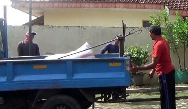 Jelang Pemungutan Suara Pilkada 2024, Jasa Sewa Tenda di Palembang Kebanjiran Pesanan