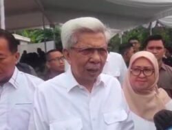 Nyoblos di TPS 8 Gandus, Cagub Mawardi Yakin Menang
