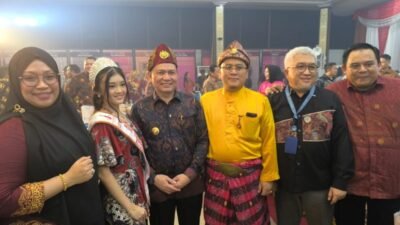 Penjabat (Pj) Gubernur Sumsel Elen Setiadi launching Calender Of Event Tahun 2025, bertempat di Griya Agung Palembang, Jumat (6/12/2024) malam. 