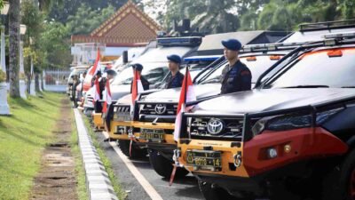 Personel Polda Sumsel saat apel gelar pasukan dalam rangka kesiapan pelaksanaan operasi Lilin Musi 2024, Jumat 20 Desember 2024.(Foto : Humas Pemprov Sumsel)