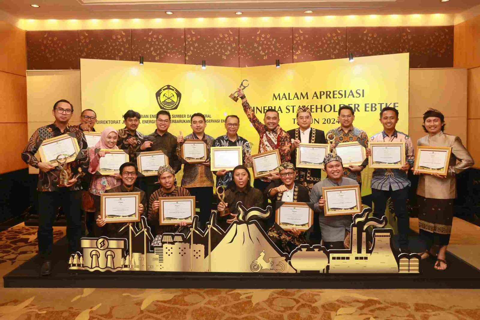 PT PLN (Persero) Group memborong 42 penghargaan. (Foto: Humas PLN)