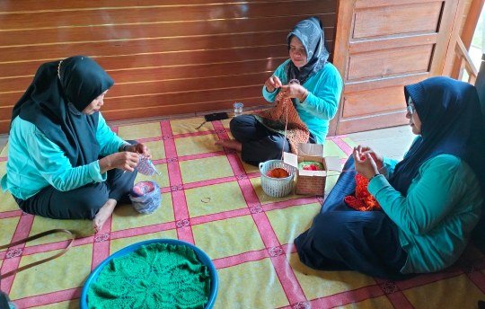 Wujudkan Masyarakat Sejahtera, Bukit Asam Berdayakan Kaum Ibu. (Foto: ptba.co.id)