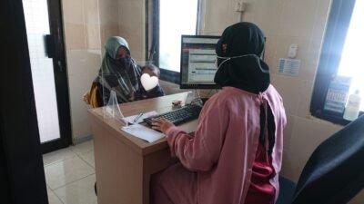 Pemerintah menghimbau kepada orang tua untuk selalu menerapkan PHBS sebagai pencegahan virus HMPV. (Foto: Simon)