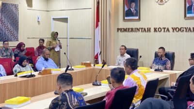 Pemkot Yogya menggandeng 24 LBH/OBH untuk memberikan layanan bantuan hukum bagi masyarakat miskin di Kota Yogya agar mereka mendapat kepastian hukum. (Foto : Kominfo Yogyakarta)