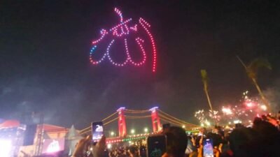 Lafadz Allah Pukau Ribuan Masyarakat di Malam Pergantian Tahun Baru di Palembang
