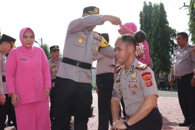 69 Anggota Polri dan 6 PNS Polres Muba Naik Pangkat. (Foto: Agus Edy)