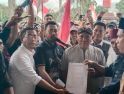 Ngadu ke DPRD Sumsel, Ribuan Massa Warga Talang Kemang Minta PT Melania Indonesia Diperiksa