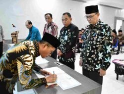 Penandatangan Perjanjian Kinerja 2025, Kakanwil : Ini Janji Kita Kepada Negara dan Tuhan Yang Maha Esa