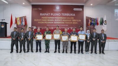 KPU Asahan Tetapkan Pasangan Calon Bupati dan Wakil Bupati Terpilih. (Foto: S Butar-butar)