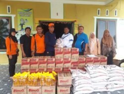 Masyarakat di Desa Sei Dua Hulu Dapat Bantuan Sembako dari Pemerintah