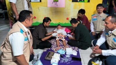 YBM PLN UPT Palembang Menyelenggarakan Khitanan Massal Gratis untuk Anak Yatim dan Dhuafa. (Foto: Humas PLN)