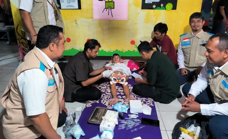 YBM PLN UPT Palembang Menyelenggarakan Khitanan Massal Gratis untuk Anak Yatim dan Dhuafa. (Foto: Humas PLN)