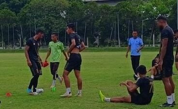 Pemain Sriwiijaya FC saat latihan. (Foto :Sriwijaya FC)