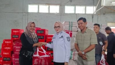 Netta Indian Serahkan Bantuan Untuk Masyarakat Terdampak Banjir