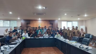 Badan Pembentukan Peraturan Daerah (Bapemperda) DPRD Palembang menggelar rapat terkait Rancangan Peraturan Daerah (Raperda) Kesenian Kota Palembang, Senin (24/2/20205) di ruang rapat Bapemperda DPRD Palembang