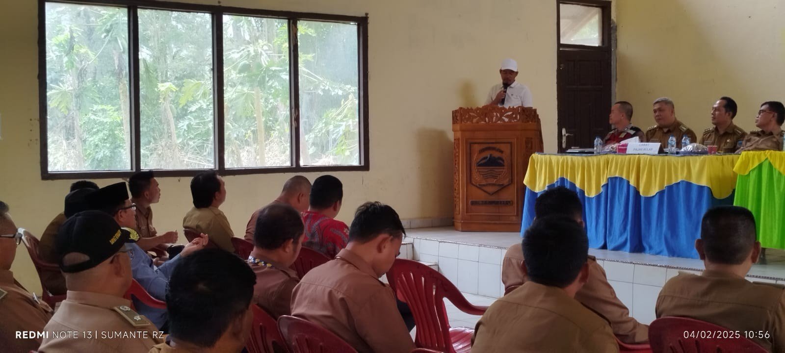 Dalam reses tahap II DPRD Kabupaten Lahat, masyarakat menyoroti kerusakan jalan provinsi dan nasional di Dapil VI serta mengusulkan pembangunan TK Negeri dan rumah sakit untuk empat kecamatan. (Foto : MS) 