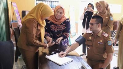 Pemeriksaan Kesehatan Gratis di Puskesmas Dimulai. (Foto: Kominfo OKUS)