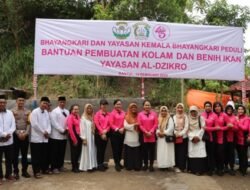 Yayasan Kemala Bhayangkari Gelar Baksos, Kolam Ikan Beserta Benihnya Disumbangkan