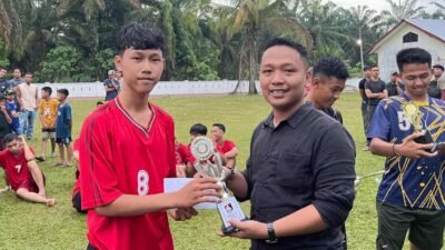 Ketua GP-BUMATIS Resmi Tutup Turnamen Mini Soccer Piala Ilham Juanda dan GP-BUMATIS Tahun 2025
