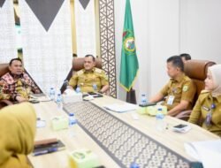 Sekda Edward Candra Bersama Ketua DPRD Sumsel Hadiri Rakor