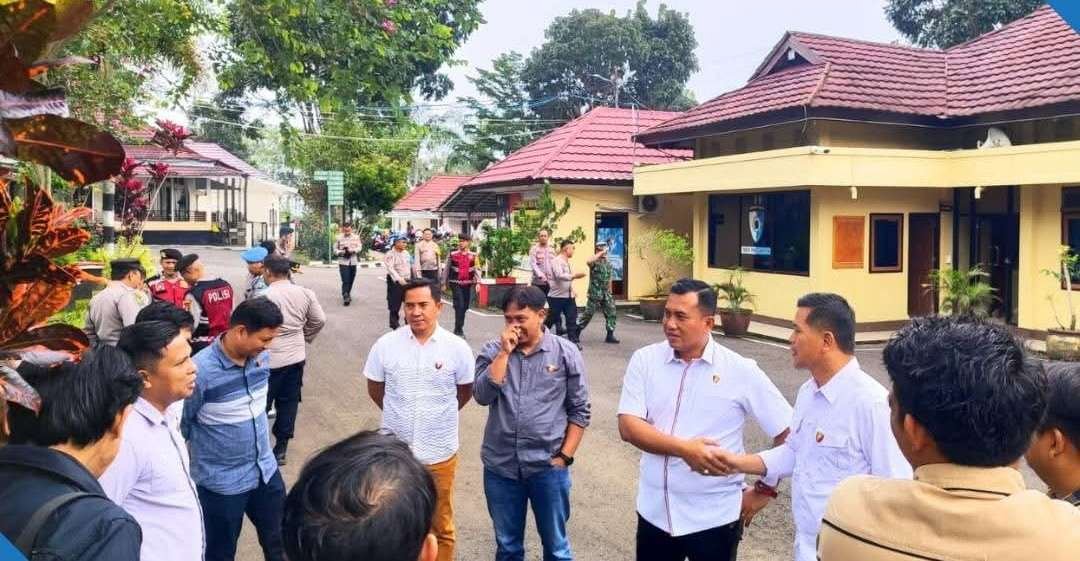 Kasat Intelkam IPTU Heriyanto saat memimpin apel pagi yang digelar pada Rabu (26/2/2025). 