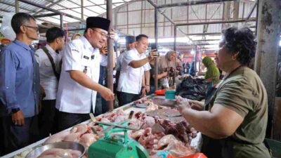 Wakil Wali Kota Palembang Prima Salam mengunjungi Pasar Sekip Ujung