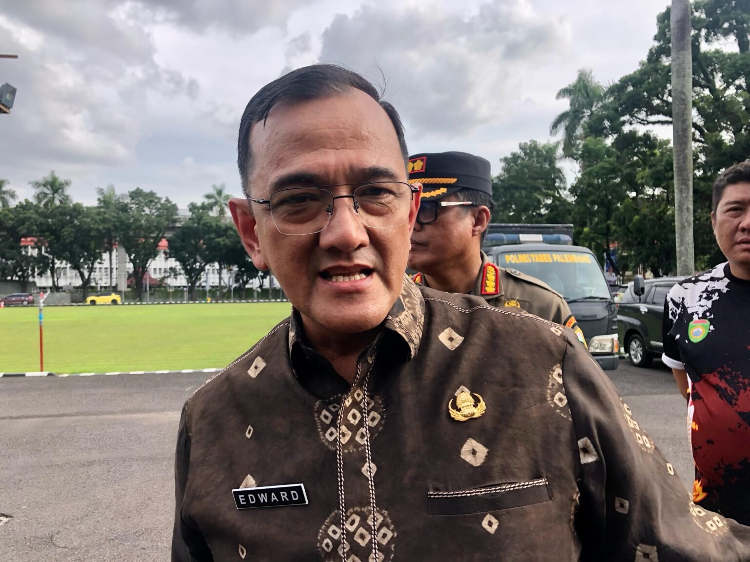 Plt Kepala Disnakertrans Sumsel, Edward Candra
