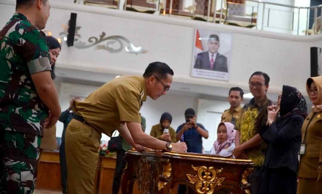 Wali Kota Palembang H Ratu Dewa