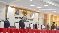 Walikota Pagar Alam Ludi Oliansyah melaporkan kenaikan Pendapatan Asli Daerah (PAD) dalam LKPJ 2024 yang disampaikan ke DPRD. Laporan ini menjadi bahan evaluasi kinerja pemerintah daerah.