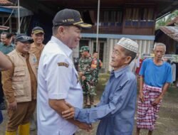 Bupati Muba Tinjau Lokasi Banjir di Kecamatan Sanga Desa