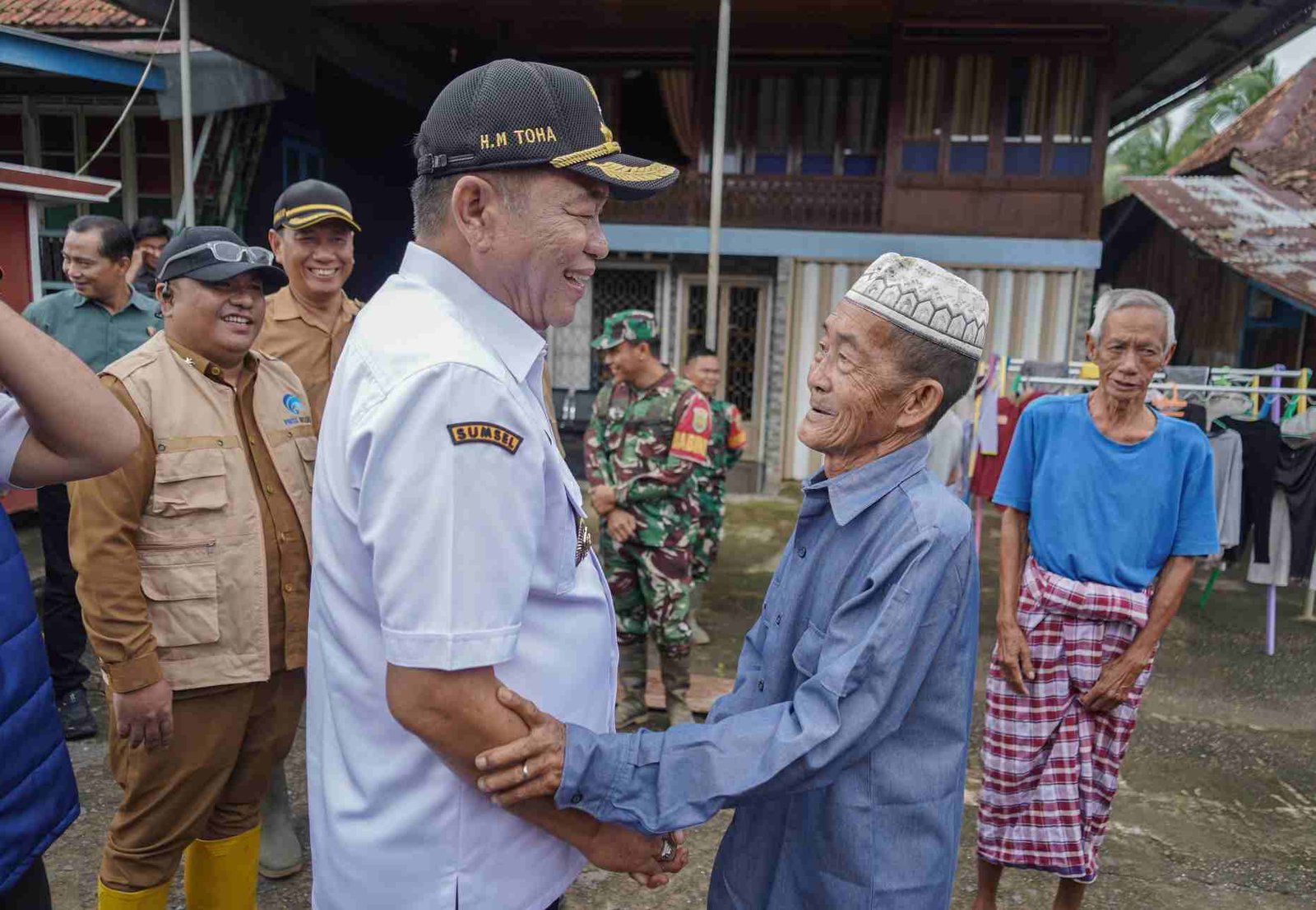Bupati Muba Tinjau Lokasi Banjir di Kecamatan Sanga Desa
