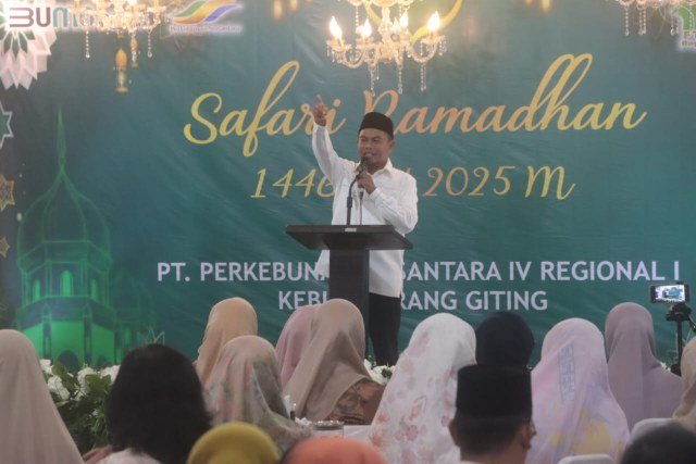 Bupati Serdang Bedagai (Sergai) H. Darma Wijaya secara resmi membuka Pesantren Kilat