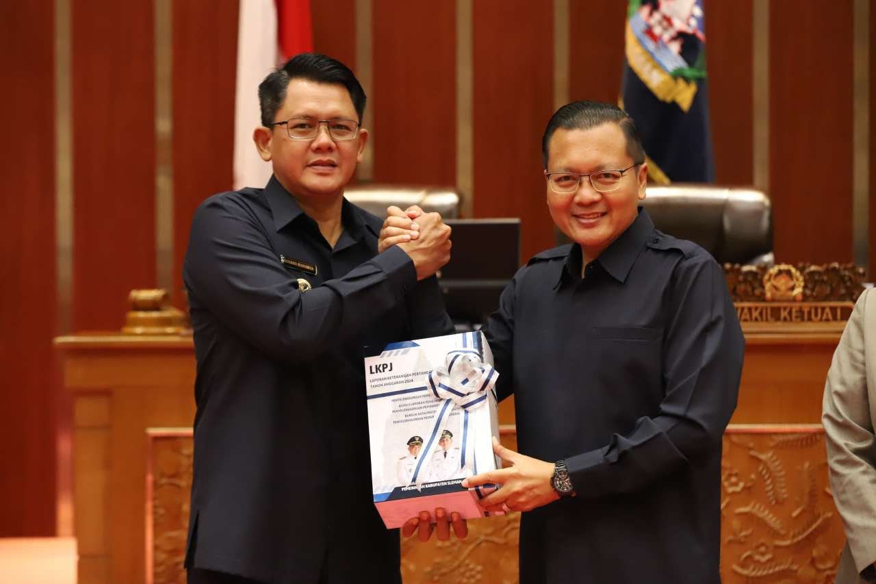 Ketua DPRD Sleman Terima LKPJ Tahun Anggaran 2024 dari Wabup Sleman