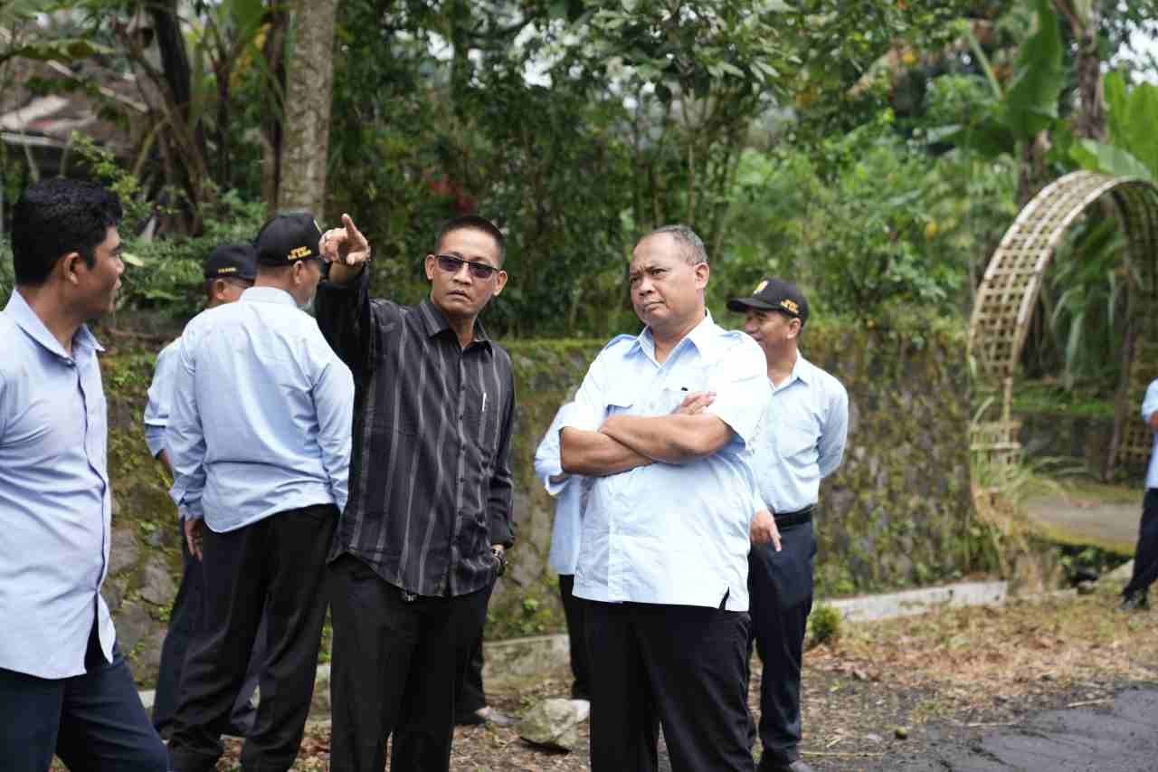 Pemkab Sleman Tinjau Beberapa Ruas Infrastruktur Jalan Berlubang