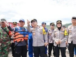 Hari Keempat Lebaran, Kapolda DIY Tinjau Pos Pam Pantai Parangtritis