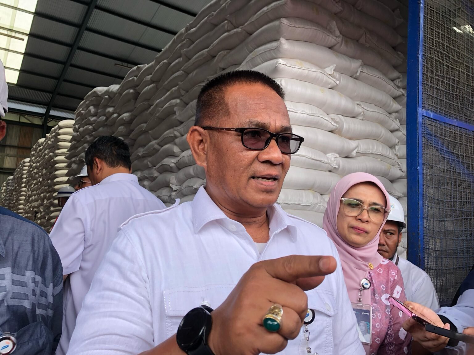 Pimpinan Kantor Wilayah Bulog Sumsel Babel, Heriswan saat dibincangi langsung pada, Rabu (9/4/2025)