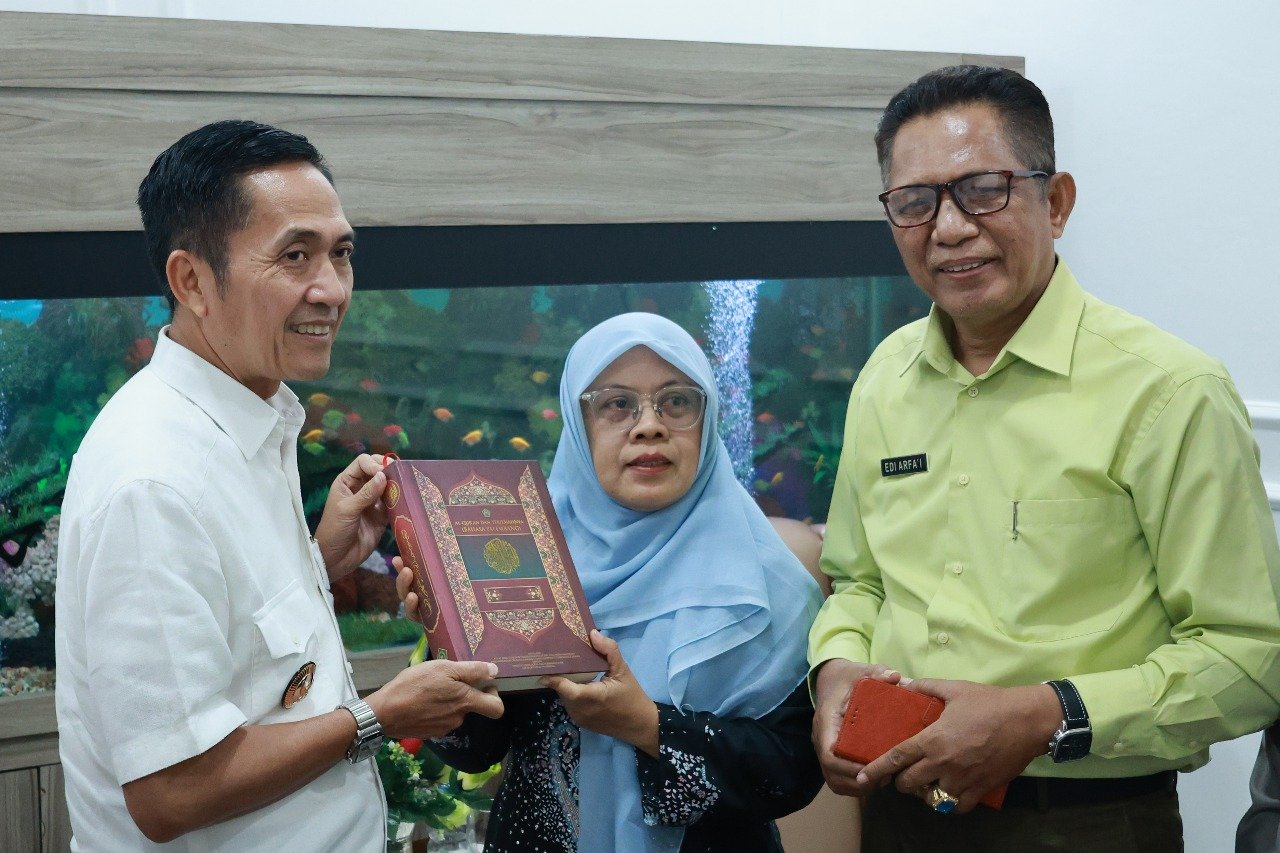 Dukung Kearifan Lokal, Ratu Dewa Dukung Terjemahan Al Quran Bahasa Palembang