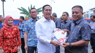 Ratu Dewa apresiasi Pegawai  Damkar