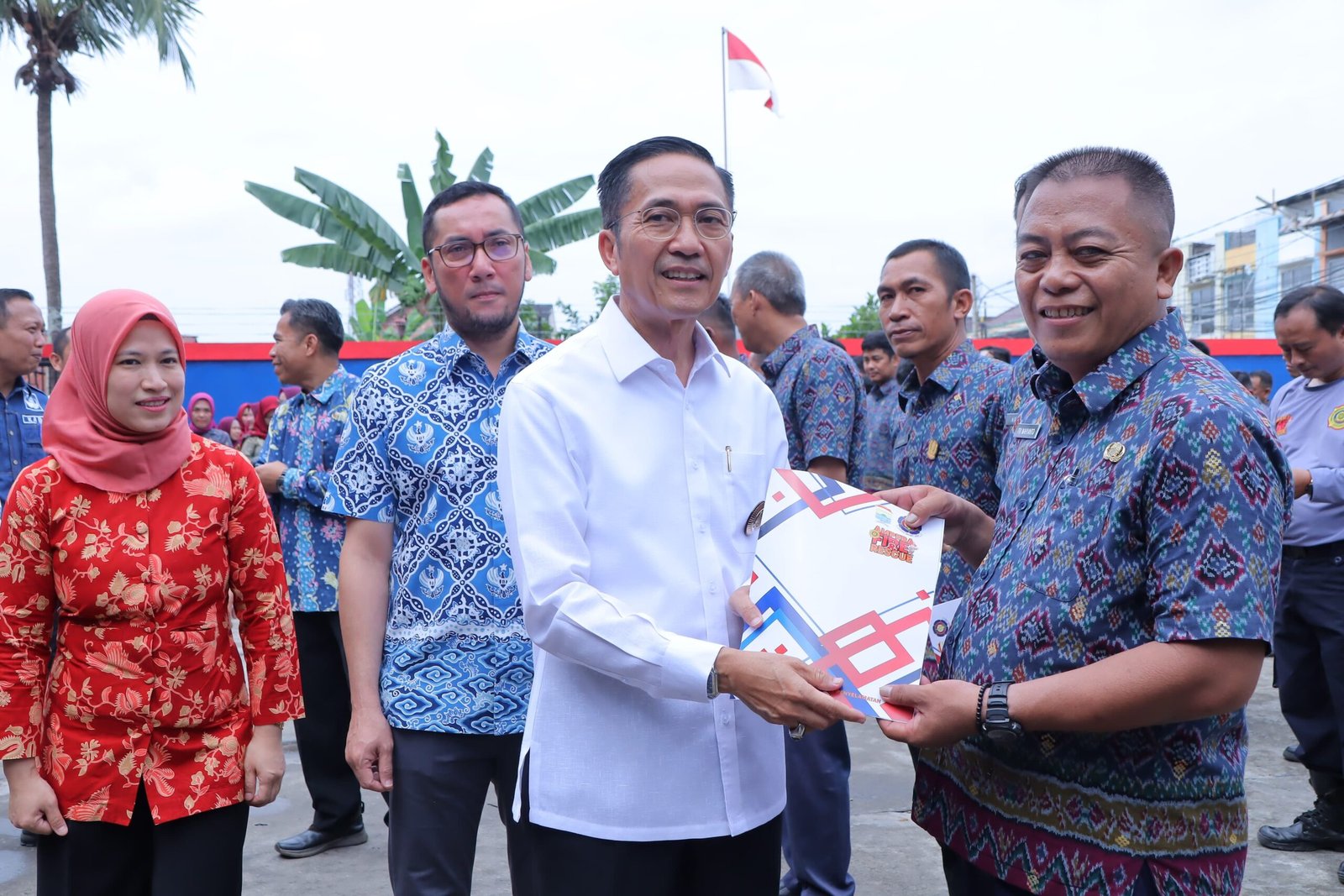 Ratu Dewa apresiasi Pegawai  Damkar