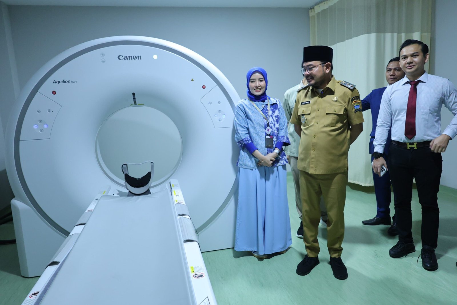 Wakil Walikota Palembang, Prima Salam saat kunjungan ke RS Permata Palembang