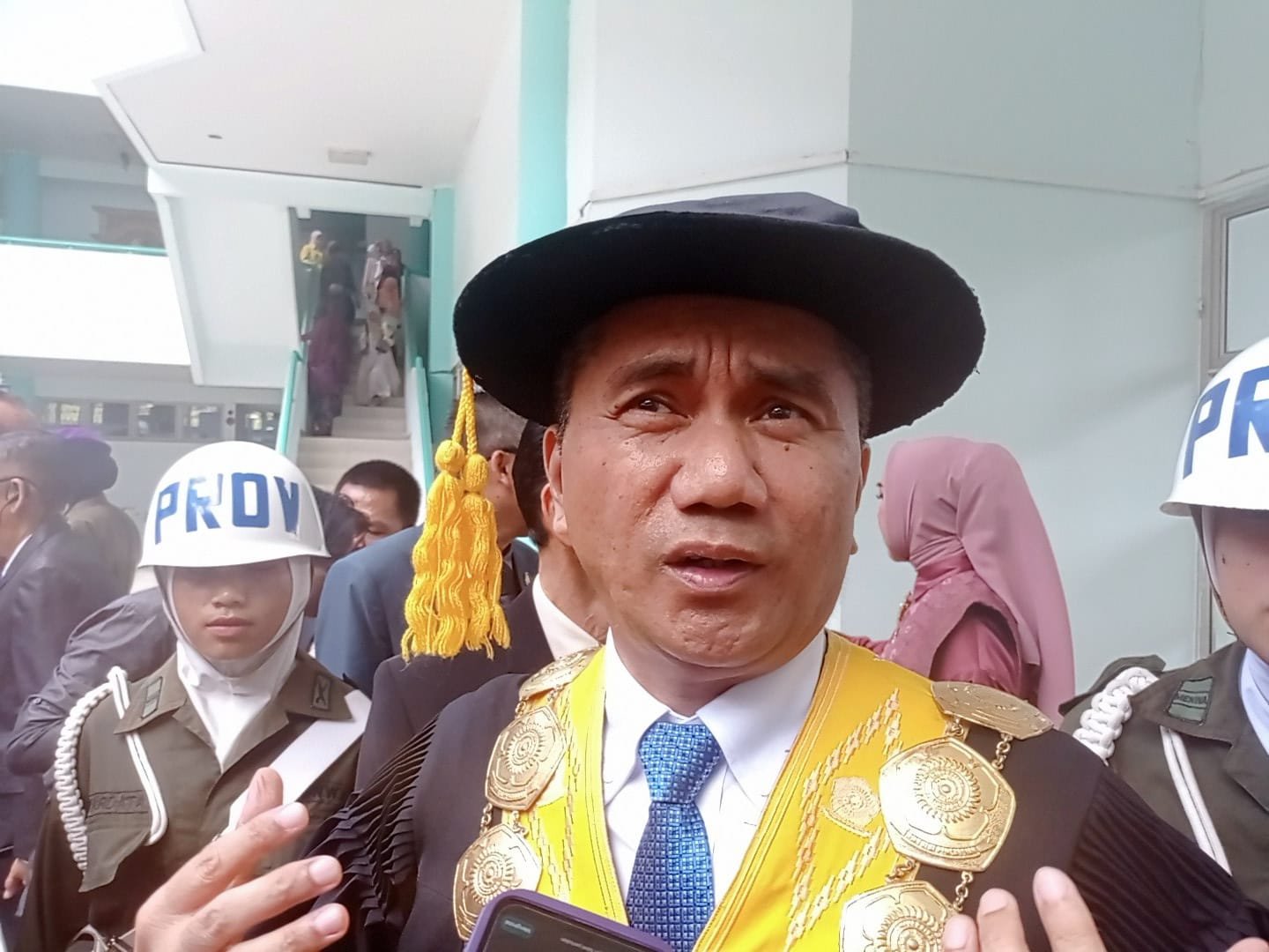 Rektor Unsri Prof.Dr.Taufik Marwa, SE,MSi