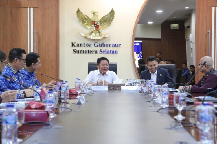 Gubernur Sumatera Selatan Herman Deru menerima kunjungan Bupati Ogan Ilir (OI) Panca Wijaya Akbar beserta jajarannya di Griya Agung/Humas Pemprov Sumsel